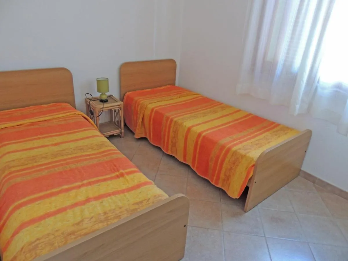 Residence Della Torre Isola Rossa Italien